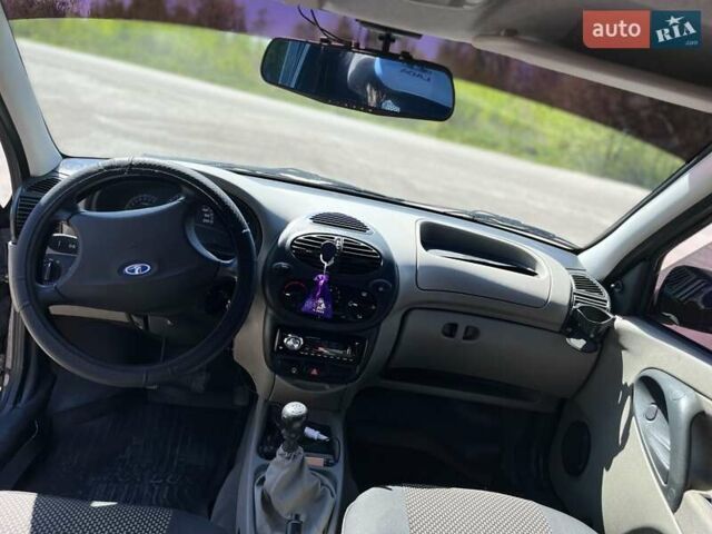 Синий ВАЗ Калина, объемом двигателя 1.6 л и пробегом 88 тыс. км за 3000 $, фото 4 на Automoto.ua