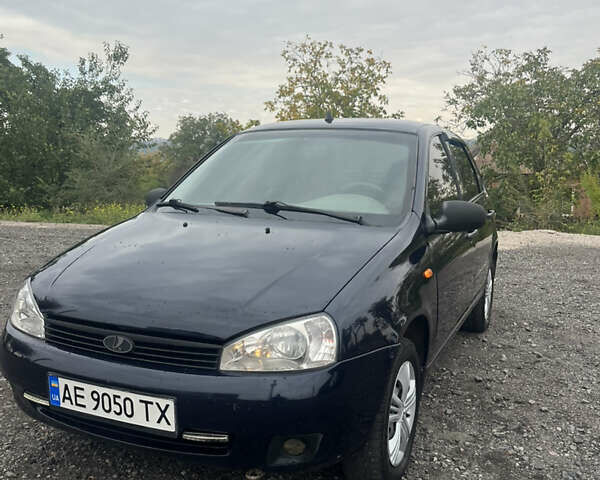 Синий ВАЗ Калина, объемом двигателя 1.39 л и пробегом 185 тыс. км за 2000 $, фото 2 на Automoto.ua