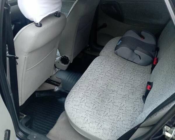 Синий ВАЗ Калина, объемом двигателя 1.6 л и пробегом 105 тыс. км за 2700 $, фото 5 на Automoto.ua