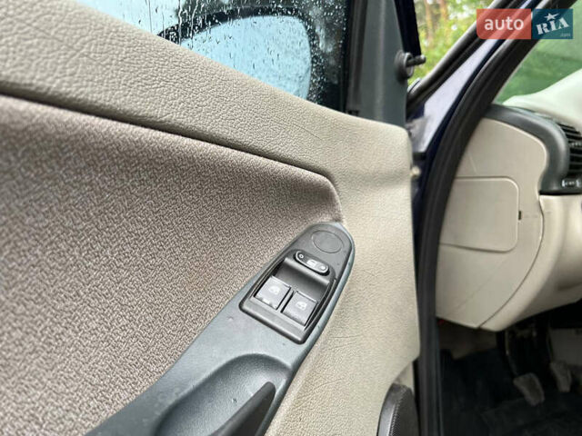 Синій ВАЗ Калина, об'ємом двигуна 1.39 л та пробігом 150 тис. км за 2200 $, фото 15 на Automoto.ua