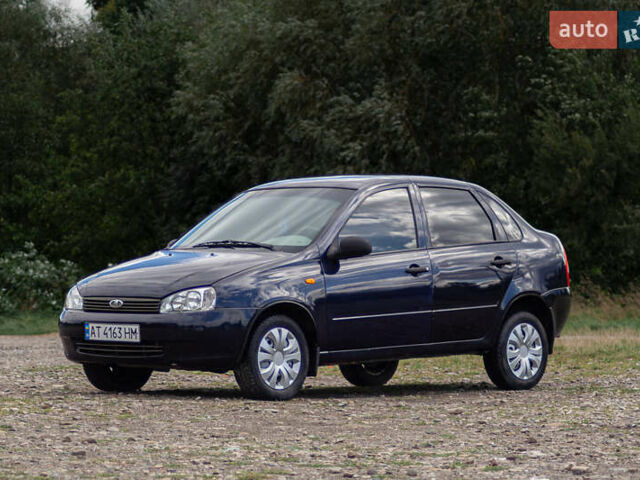Синий ВАЗ Калина, объемом двигателя 1.6 л и пробегом 60 тыс. км за 2300 $, фото 1 на Automoto.ua