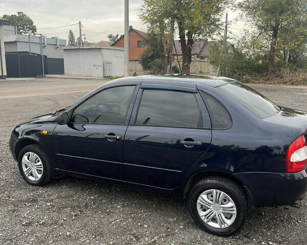 Синий ВАЗ Калина, объемом двигателя 1.39 л и пробегом 185 тыс. км за 2250 $, фото 5 на Automoto.ua