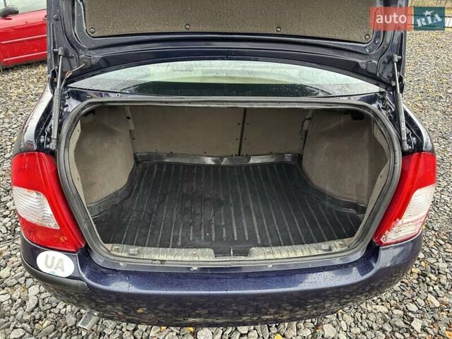 ВАЗ Калина 2008 у Смеле на Automoto.ua Синій ВАЗ Калина, об'ємом двигуна 1.4 л та пробігом 78 тис. км за 2700 $, фото 5 на Automoto.ua