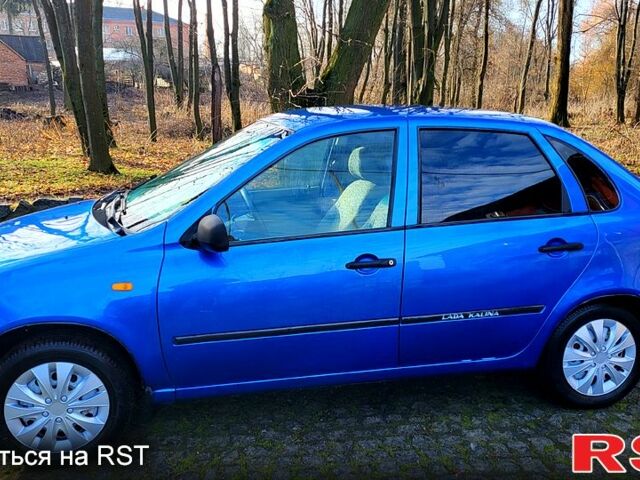 Синій ВАЗ Kalina, об'ємом двигуна 1.4 л та пробігом 200 тис. км за 2200 $, фото 7 на Automoto.ua