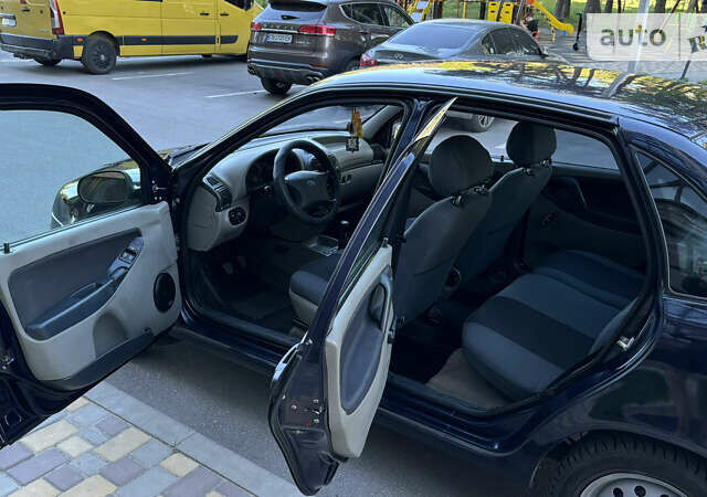 Синий ВАЗ Калина, объемом двигателя 1.6 л и пробегом 130 тыс. км за 2510 $, фото 14 на Automoto.ua