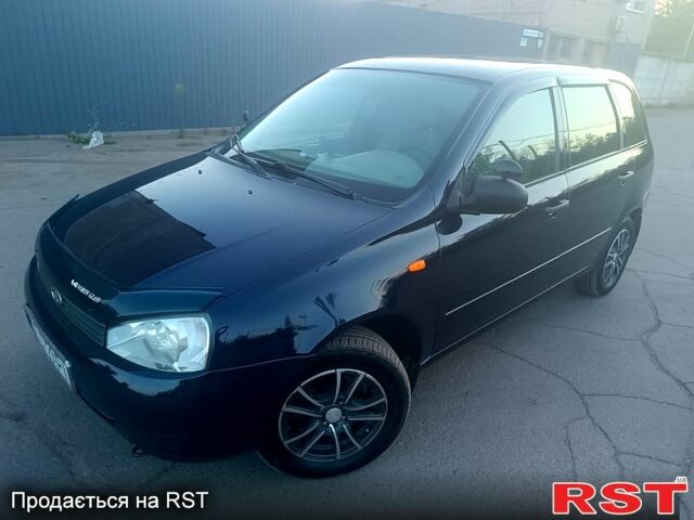 Синий ВАЗ Kalina, объемом двигателя 1.4 л и пробегом 83 тыс. км за 3200 $, фото 1 на Automoto.ua