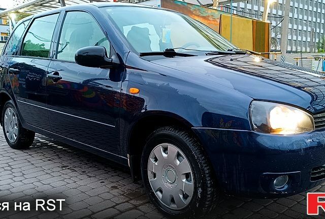 Синий ВАЗ Kalina, объемом двигателя 1.6 л и пробегом 170 тыс. км за 2400 $, фото 3 на Automoto.ua