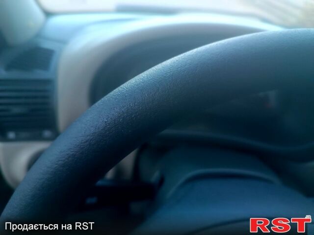 Синий ВАЗ Kalina, объемом двигателя 1.4 л и пробегом 83 тыс. км за 3200 $, фото 11 на Automoto.ua