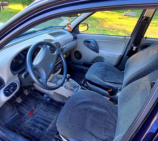 Синий ВАЗ Kalina, объемом двигателя 1.4 л и пробегом 65 тыс. км за 2999 $, фото 4 на Automoto.ua