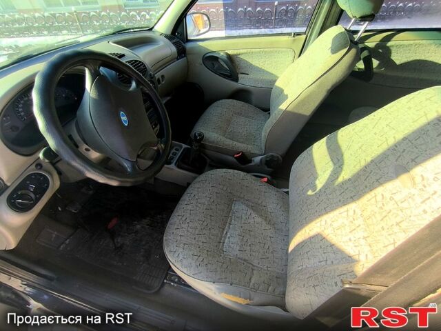 Синий ВАЗ Kalina, объемом двигателя 1.6 л и пробегом 0 тыс. км за 1749 $, фото 9 на Automoto.ua