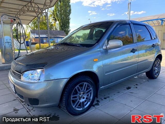 Зеленый ВАЗ Kalina, объемом двигателя 1.6 л и пробегом 183 тыс. км за 2000 $, фото 5 на Automoto.ua