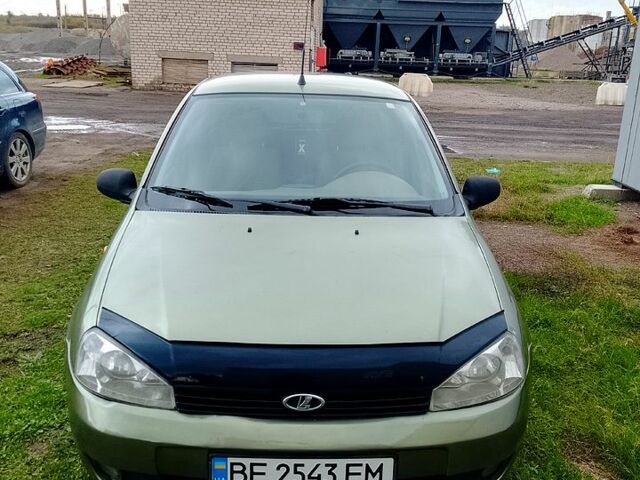 Зеленый ВАЗ Kalina, объемом двигателя 1.4 л и пробегом 315 тыс. км за 2250 $, фото 1 на Automoto.ua