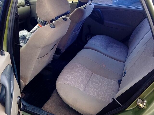 Зеленый ВАЗ Kalina, объемом двигателя 1.4 л и пробегом 315 тыс. км за 2250 $, фото 8 на Automoto.ua