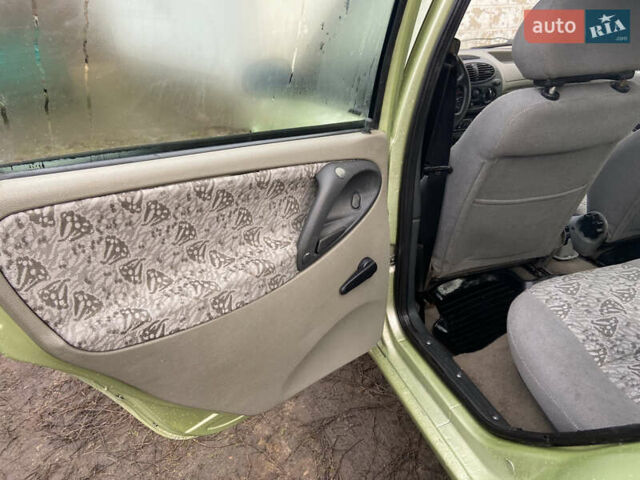 Зелений ВАЗ Калина, об'ємом двигуна 1.6 л та пробігом 88 тис. км за 2200 $, фото 11 на Automoto.ua