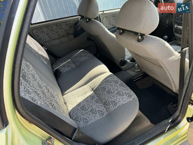 Зелений ВАЗ Калина, об'ємом двигуна 1.6 л та пробігом 150 тис. км за 1699 $, фото 13 на Automoto.ua