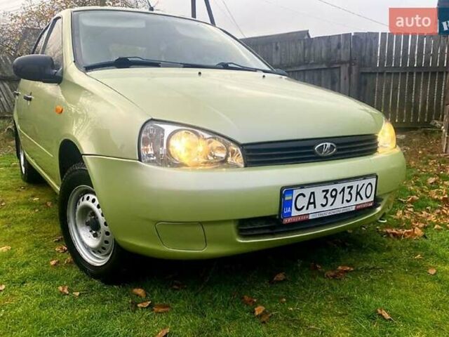 Зеленый ВАЗ Калина, объемом двигателя 1.6 л и пробегом 90 тыс. км за 3000 $, фото 1 на Automoto.ua