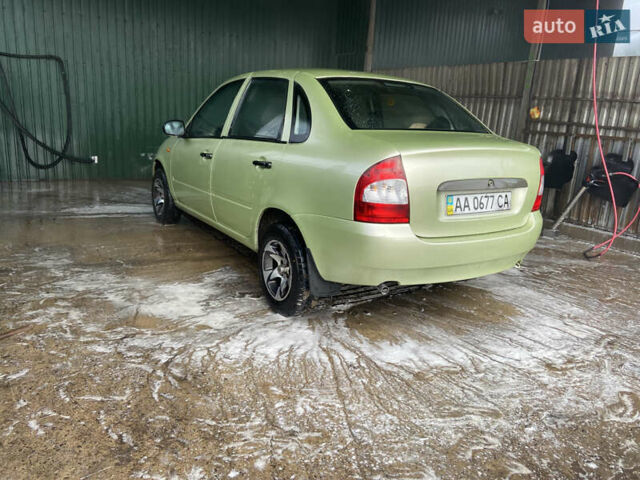 Зелений ВАЗ Калина, об'ємом двигуна 1.6 л та пробігом 88 тис. км за 2200 $, фото 1 на Automoto.ua