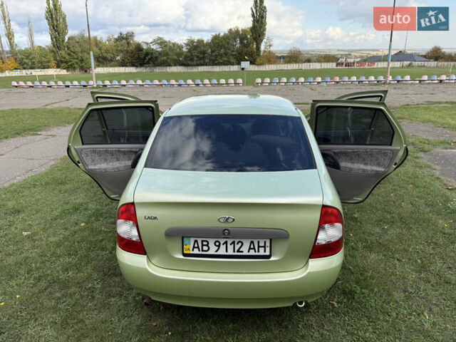 ВАЗ Калина 2006 в Ладыжин на Automoto.ua Зеленый ВАЗ Калина, объемом двигателя 1.6 л и пробегом 129 тыс. км за 2400 $, фото 40 на Automoto.ua