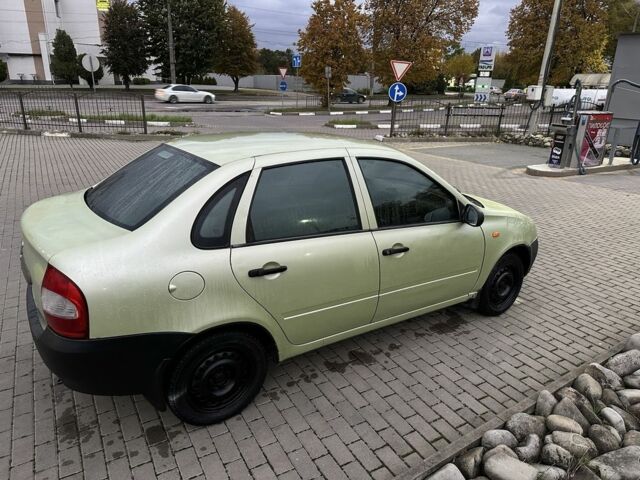 Зелений ВАЗ Калина, об'ємом двигуна 1.5 л та пробігом 200 тис. км за 1260 $, фото 3 на Automoto.ua