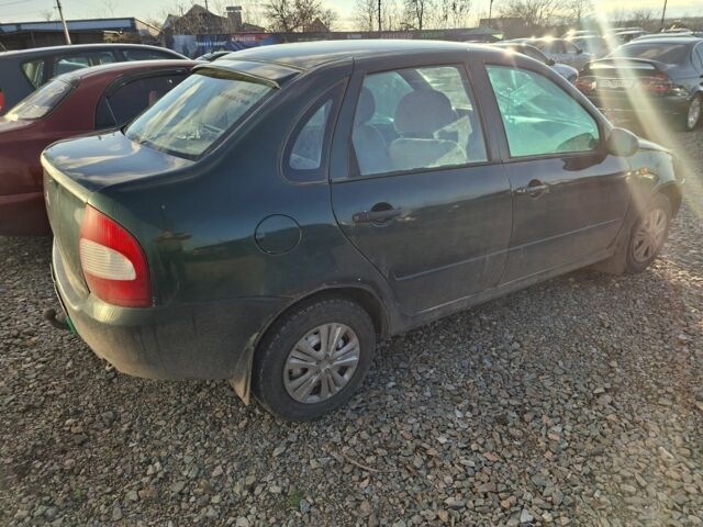 Зеленый ВАЗ Калина, объемом двигателя 1.6 л и пробегом 180 тыс. км за 900 $, фото 4 на Automoto.ua