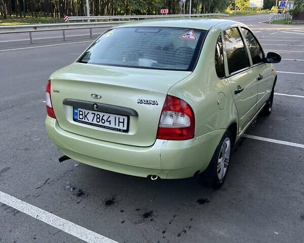 Зеленый ВАЗ Калина, объемом двигателя 1.6 л и пробегом 185 тыс. км за 1600 $, фото 2 на Automoto.ua