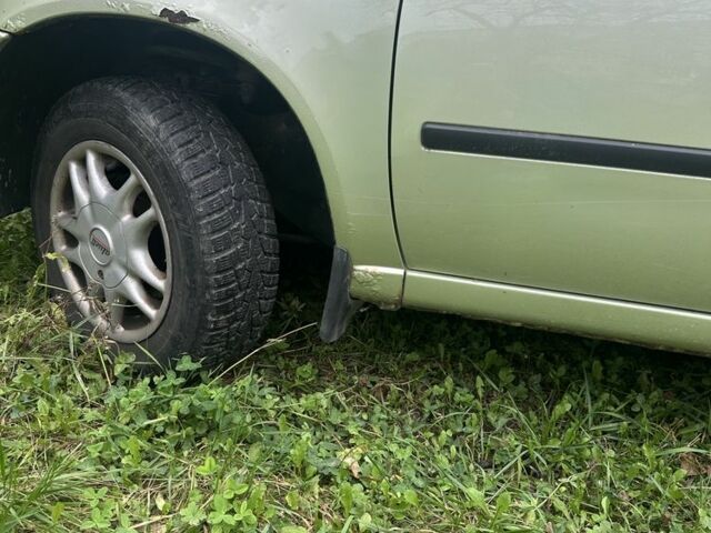 Зелений ВАЗ Калина, об'ємом двигуна 1.6 л та пробігом 221 тис. км за 1650 $, фото 5 на Automoto.ua