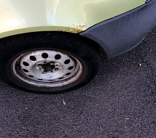 Зеленый ВАЗ Калина, объемом двигателя 1.6 л и пробегом 202 тыс. км за 2300 $, фото 12 на Automoto.ua