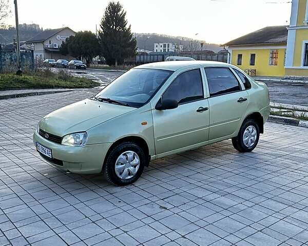 Зеленый ВАЗ Калина, объемом двигателя 1.6 л и пробегом 175 тыс. км за 1550 $, фото 3 на Automoto.ua