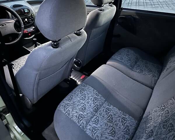 Зеленый ВАЗ Калина, объемом двигателя 1.6 л и пробегом 175 тыс. км за 1550 $, фото 19 на Automoto.ua