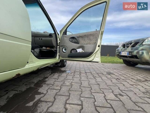 Зелений ВАЗ Калина, об'ємом двигуна 0 л та пробігом 250 тис. км за 1400 $, фото 1 на Automoto.ua