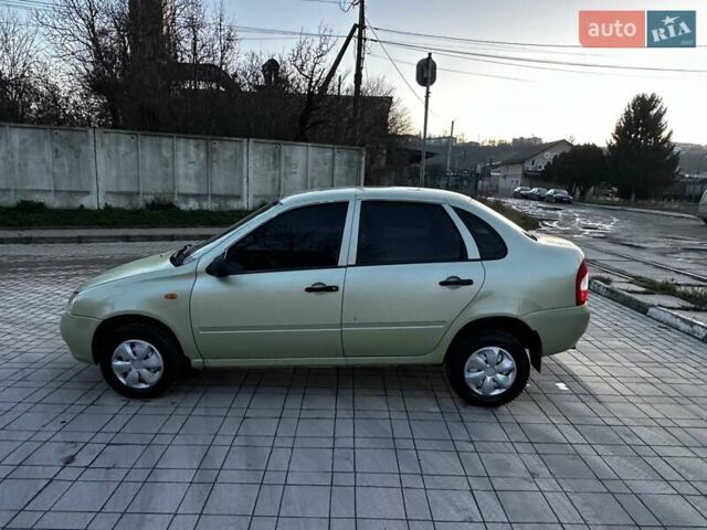 Зеленый ВАЗ Калина, объемом двигателя 1.6 л и пробегом 175 тыс. км за 1550 $, фото 4 на Automoto.ua