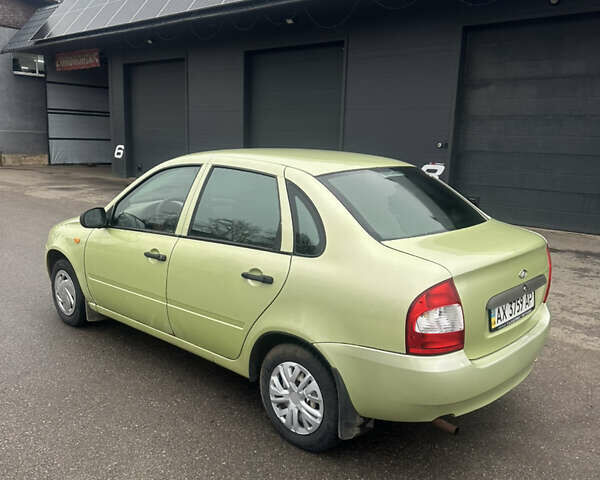 Зеленый ВАЗ Калина, объемом двигателя 1.6 л и пробегом 115 тыс. км за 1500 $, фото 4 на Automoto.ua