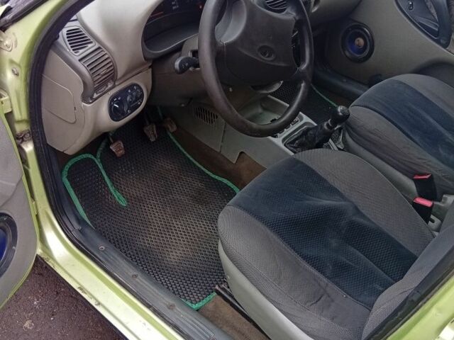 Зелений ВАЗ Калина, об'ємом двигуна 2 л та пробігом 221 тис. км за 1200 $, фото 3 на Automoto.ua