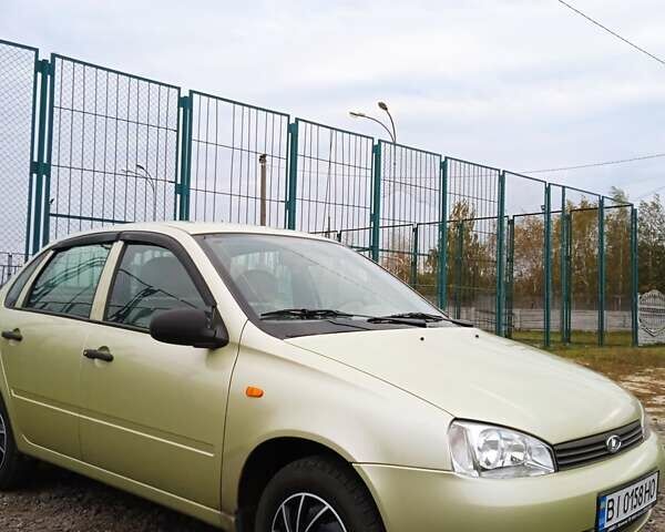 Зеленый ВАЗ Калина, объемом двигателя 1.6 л и пробегом 71 тыс. км за 2800 $, фото 4 на Automoto.ua