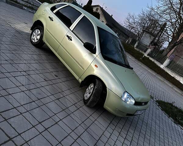 Зеленый ВАЗ Калина, объемом двигателя 1.6 л и пробегом 175 тыс. км за 1550 $, фото 12 на Automoto.ua