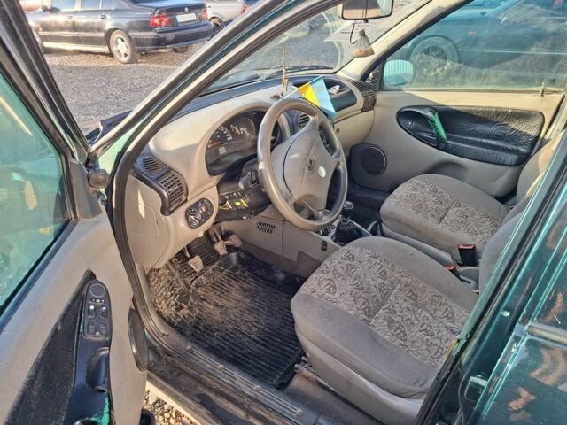 Зеленый ВАЗ Калина, объемом двигателя 1.6 л и пробегом 180 тыс. км за 900 $, фото 6 на Automoto.ua