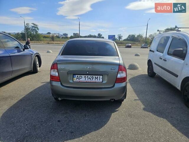 Зеленый ВАЗ Калина, объемом двигателя 1.6 л и пробегом 90 тыс. км за 1900 $, фото 1 на Automoto.ua