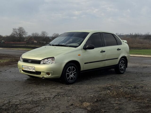 Зеленый ВАЗ Калина, объемом двигателя 1.6 л и пробегом 200 тыс. км за 1550 $, фото 1 на Automoto.ua