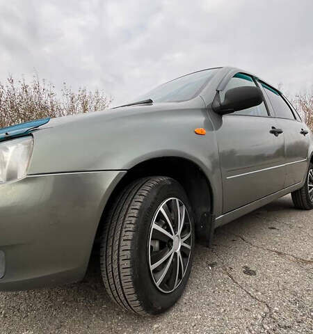 Зеленый ВАЗ Калина, объемом двигателя 1.6 л и пробегом 150 тыс. км за 2400 $, фото 3 на Automoto.ua
