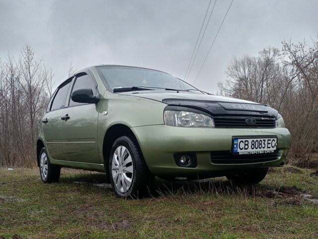 Зеленый ВАЗ Калина, объемом двигателя 1.4 л и пробегом 245 тыс. км за 2100 $, фото 1 на Automoto.ua