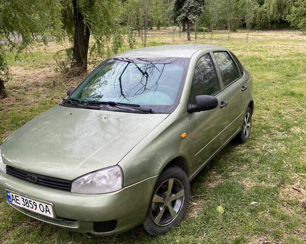 Зеленый ВАЗ Калина, объемом двигателя 1.6 л и пробегом 168 тыс. км за 1650 $, фото 1 на Automoto.ua