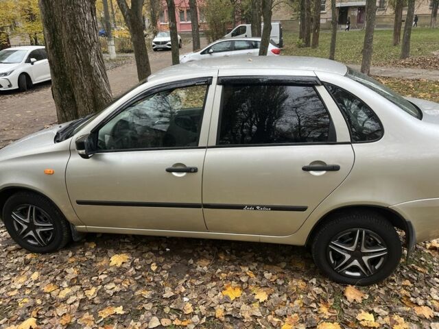 Зелений ВАЗ Калина, об'ємом двигуна 1.4 л та пробігом 148 тис. км за 2300 $, фото 3 на Automoto.ua