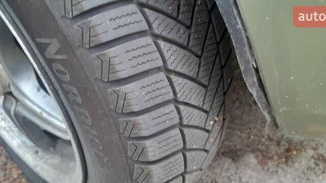 Зеленый ВАЗ Калина, объемом двигателя 1.6 л и пробегом 266 тыс. км за 2000 $, фото 3 на Automoto.ua