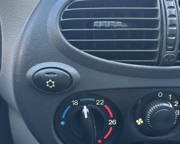 Зеленый ВАЗ Калина, объемом двигателя 1.6 л и пробегом 51 тыс. км за 3850 $, фото 22 на Automoto.ua