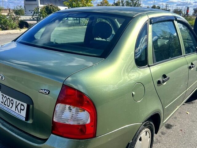 Зеленый ВАЗ Kalina, объемом двигателя 1.4 л и пробегом 51 тыс. км за 3100 $, фото 1 на Automoto.ua