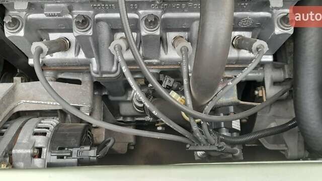 Зеленый ВАЗ Калина, объемом двигателя 1.6 л и пробегом 55 тыс. км за 3700 $, фото 11 на Automoto.ua