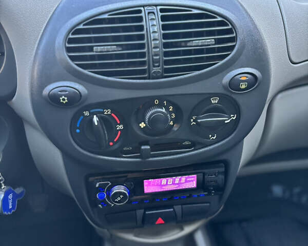 Зеленый ВАЗ Калина, объемом двигателя 1.6 л и пробегом 51 тыс. км за 3850 $, фото 21 на Automoto.ua