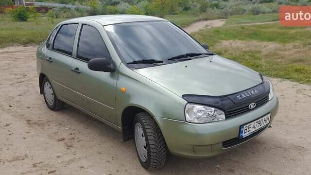 Зеленый ВАЗ Калина, объемом двигателя 1.6 л и пробегом 55 тыс. км за 3700 $, фото 1 на Automoto.ua