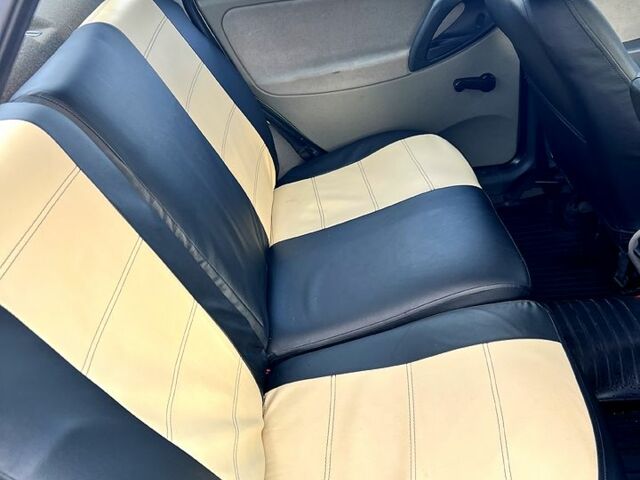 Зеленый ВАЗ Kalina, объемом двигателя 1.4 л и пробегом 51 тыс. км за 3100 $, фото 9 на Automoto.ua