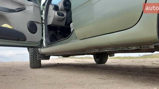 Зеленый ВАЗ Калина, объемом двигателя 1.6 л и пробегом 55 тыс. км за 3700 $, фото 13 на Automoto.ua